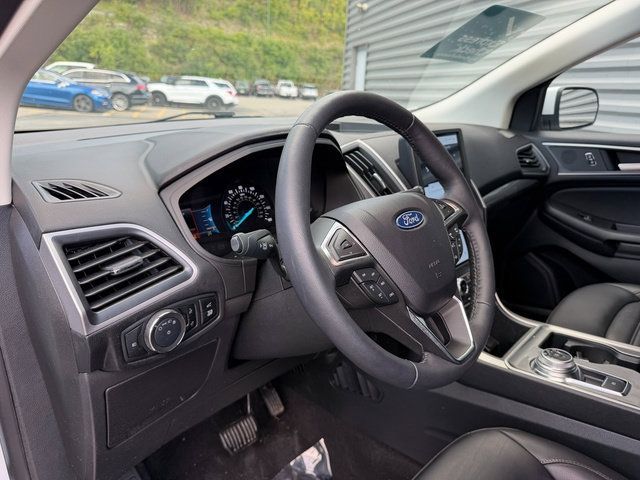 Used 2024 Ford Edge SEL w/ Convenience Package AWD/4WD image 15