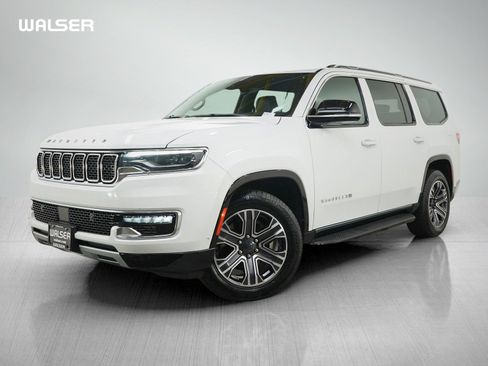Used 2024 Jeep Wagoneer Series II w/ Flexible Seating Group AWD/4WD image 1