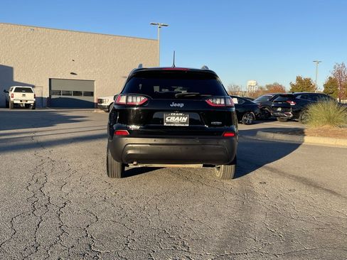 Used 2020 Jeep Cherokee Latitude Plus image 6