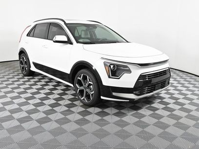 New 2025 Kia Niro EX Touring