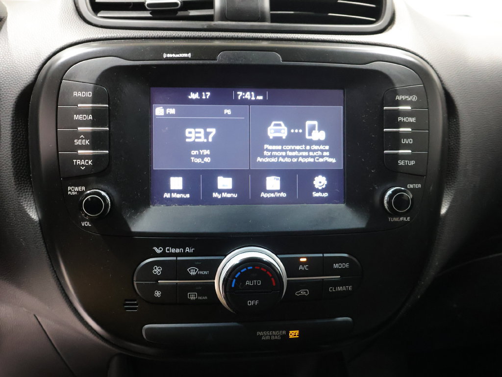 Used 2018 Kia Soul + FWD image 6