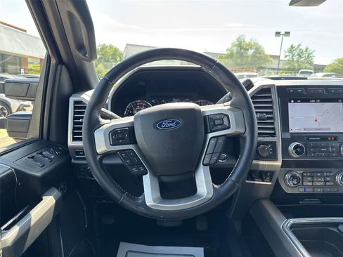Used 2019 Ford F250 Platinum w/ Platinum Ultimate Package AWD/4WD image 16
