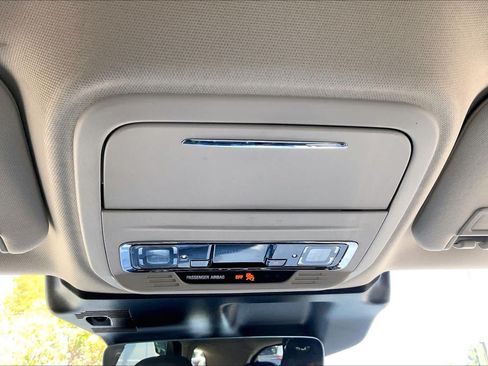 Used 2024 Lincoln Corsair Reserve w/ Equipment Group 201A AWD/4WD image 32