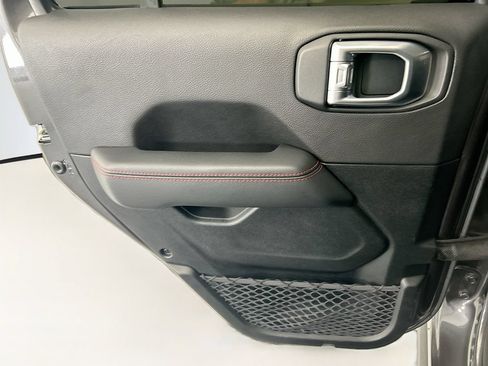 Used 2021 Jeep Wrangler Unlimited Rubicon AWD/4WD image 25