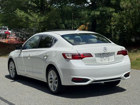 Used 2016 Acura ILX FWD image 4