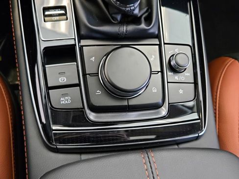 New 2025 MAZDA CX-30 Carbon image 25