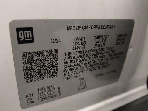 Used 2025 Chevrolet Trax LS FWD image 33