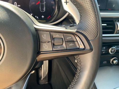 Used 2024 Alfa Romeo Stelvio Veloce image 23