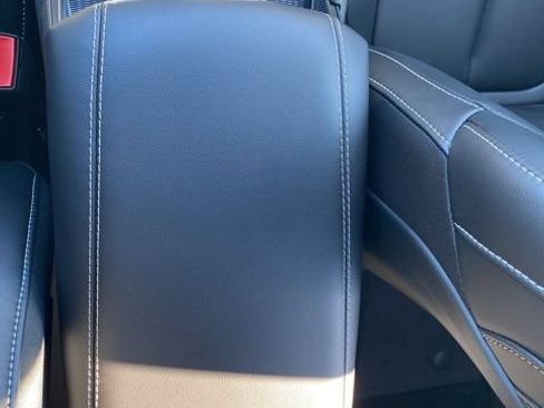 New 2025 Jeep Grand Cherokee Limited image 32