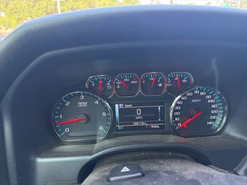 Used 2019 Chevrolet Silverado 1500 LT w/ All Star Edition AWD/4WD image 12