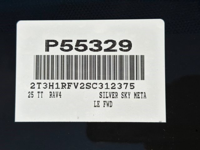 Certified 2025 Toyota RAV4 LE FWD image 31