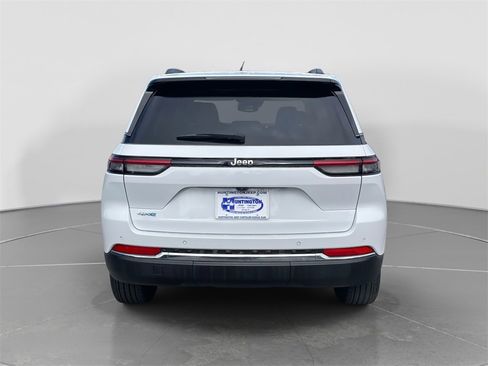 Used 2022 Jeep Grand Cherokee Limited 4xe image 38