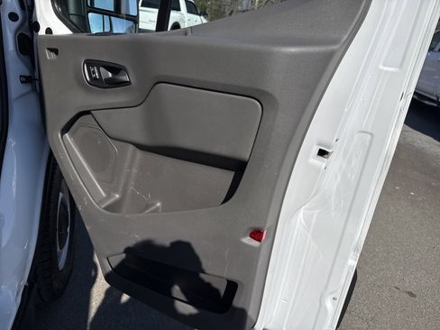 Used 2023 Ford Transit 250 Medium Roof w/ Load Area Protection Package image 29