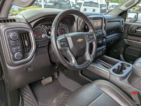 Used 2020 Chevrolet Silverado 1500 LTZ AWD/4WD image 17