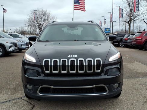 Used 2014 Jeep Cherokee Limited image 2
