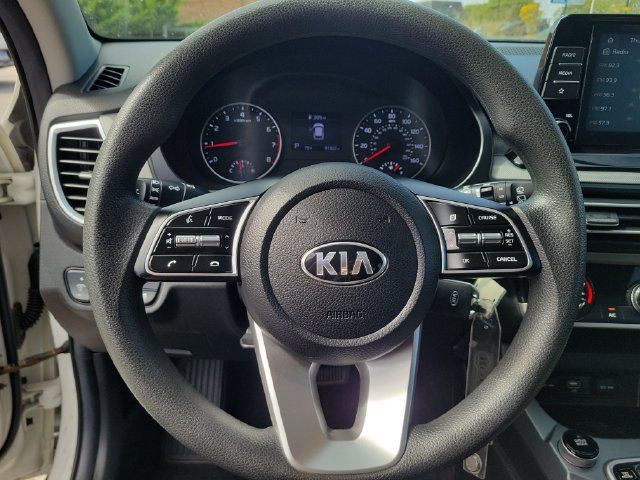 Used 2021 Kia Seltos LX AWD/4WD image 19