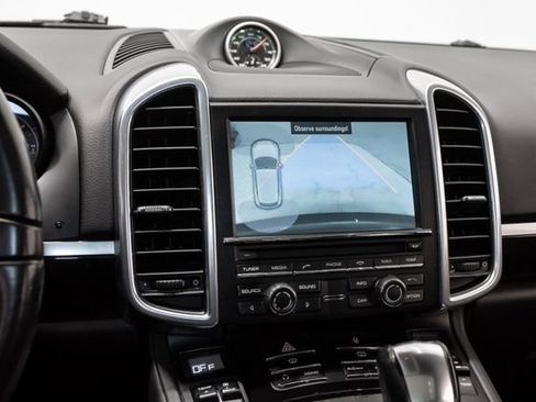 Used 2012 Porsche Cayenne image 14