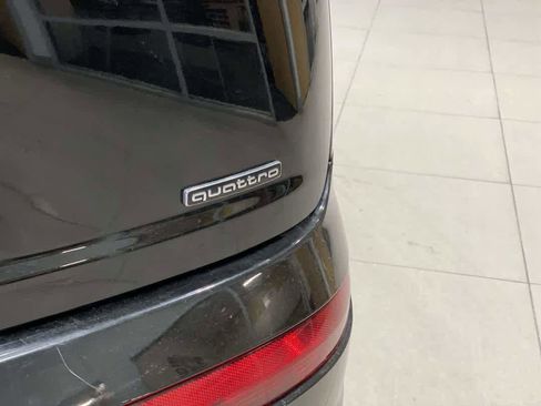 Used 2019 Audi Q7 3.0T Premium Plus image 12