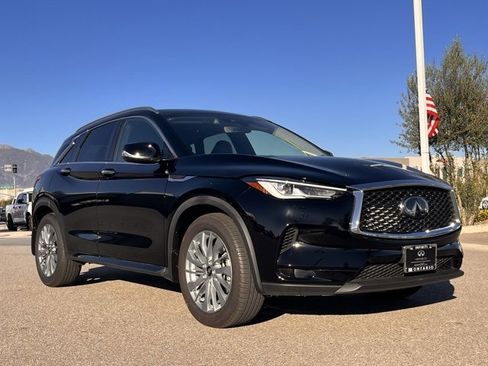 Certified 2025 INFINITI QX50 Luxe image 7