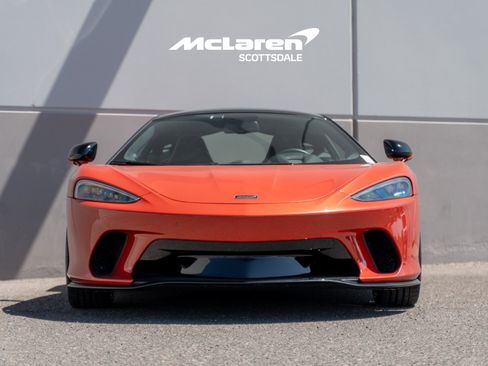 Used 2023 McLaren GT RWD image 10