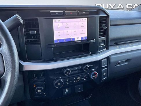Used 2024 Ford F250 XLT image 6