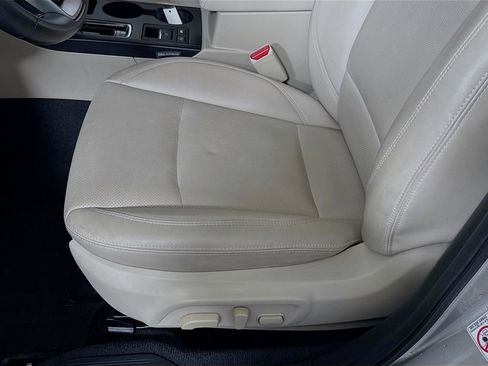 Used 2018 Subaru Outback 3.6R Limited image 20