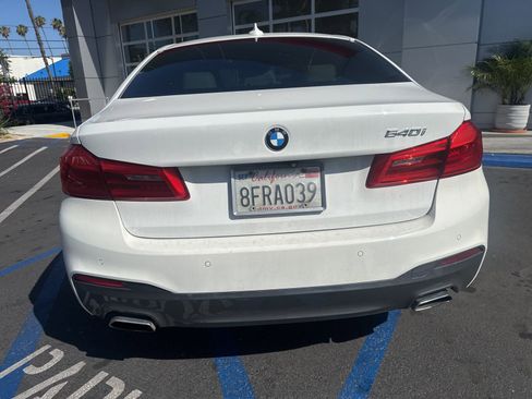 Used 2018 BMW 540i RWD image 5