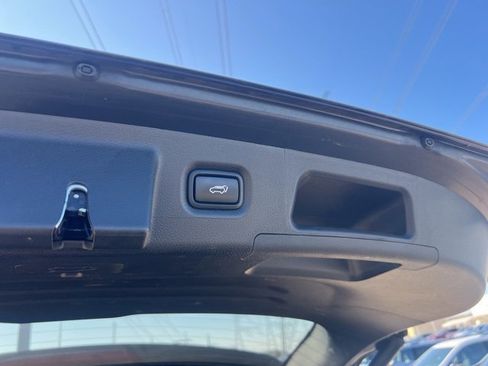 Used 2023 Hyundai Santa Fe Limited image 20