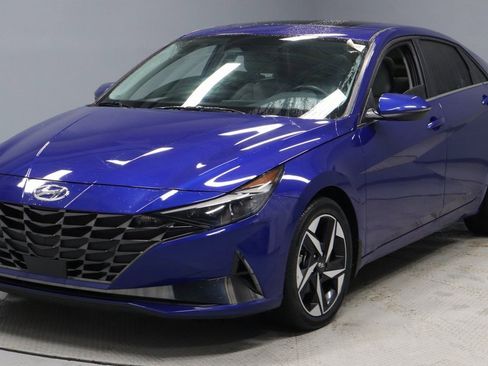 Certified 2023 Hyundai Elantra Limited image 6