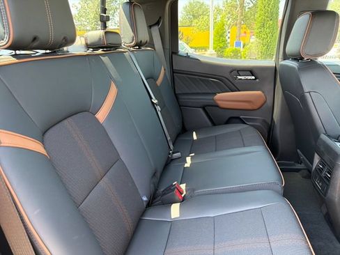 New 2026 GMC Canyon AT4 AWD/4WD image 23