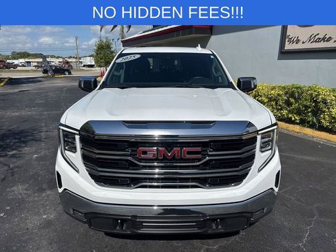Used 2025 GMC Sierra 1500 SLT image 4