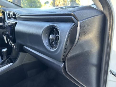 Used 2017 Toyota Corolla L w/ Carpet Mat Package (TMS) image 24