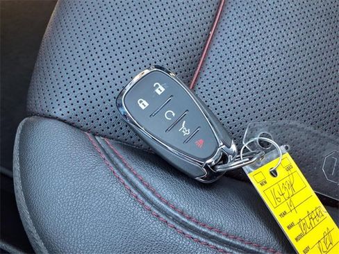 Used 2019 Chevrolet Blazer RS image 17