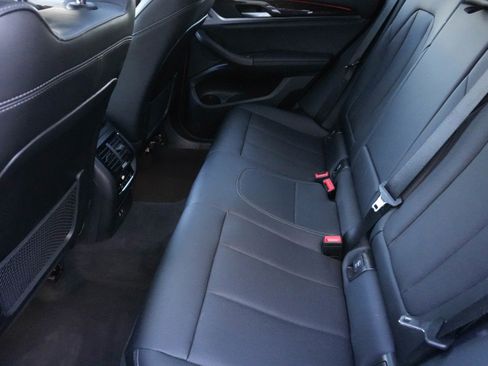 Used 2025 BMW X4 xDrive30i image 33