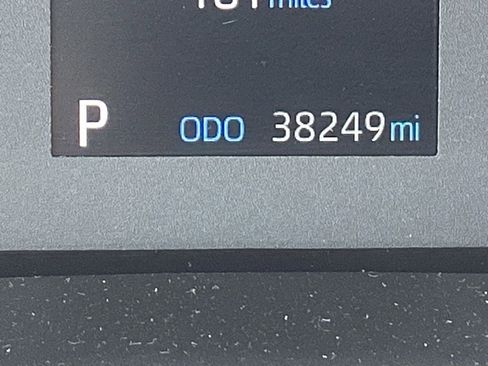 Used 2024 Toyota Corolla LE image 4