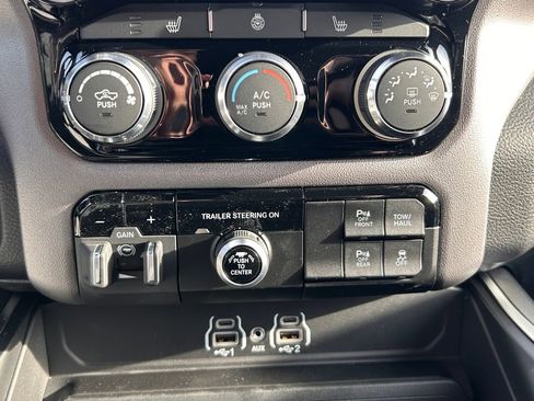 New 2026 RAM 1500 Big Horn w/ Night Edition image 14