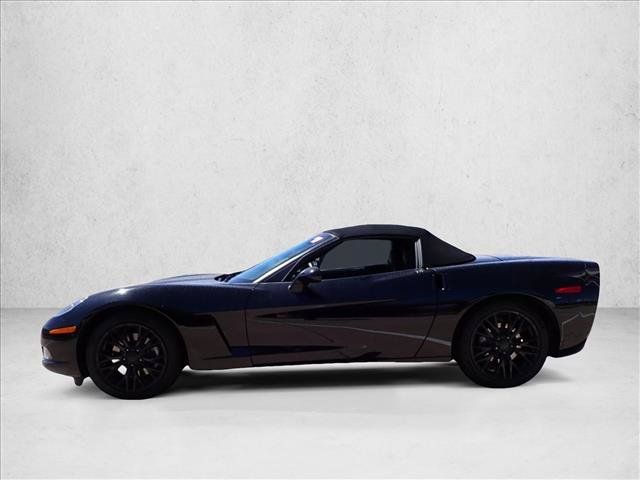 Used 2011 Chevrolet Corvette Convertible w/ Preferred Equipment Group RWD image 2