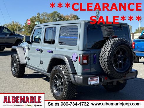 Used 2024 Jeep Wrangler Willys image 7