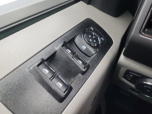 Used 2017 Ford F150 XLT w/ Equipment Group 301A Mid image 27