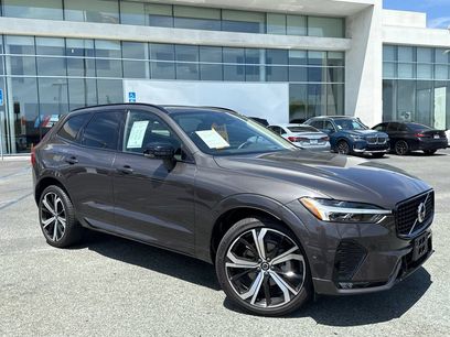 Used 2023 Volvo XC60 B5 Ultimate w/ Climate Package
