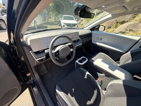 Certified 2024 Hyundai Ioniq 5 SEL AWD/4WD image 16