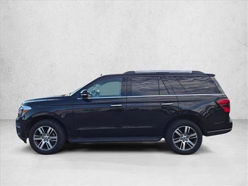 Used 2024 Ford Expedition Limited AWD/4WD image 8