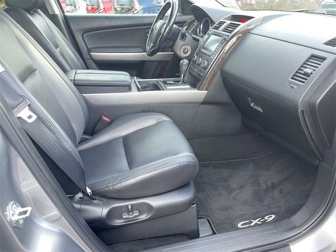 Used 2010 MAZDA CX-9 Grand Touring w/ Moonroof & Bose Audio Pkg image 34