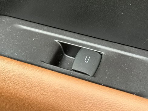 Used 2024 GMC Canyon AT4 w/ LPO, Off Road Lift Package image 21