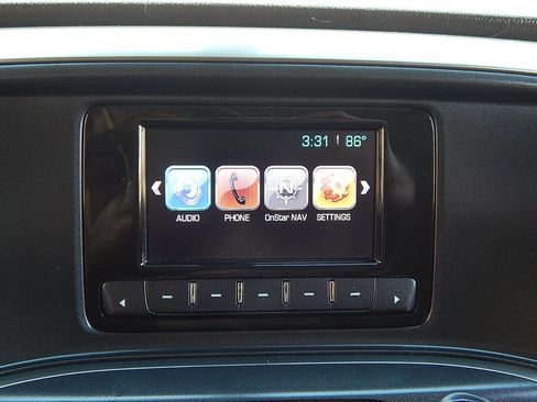 Used 2015 Chevrolet Silverado 1500 LT image 16