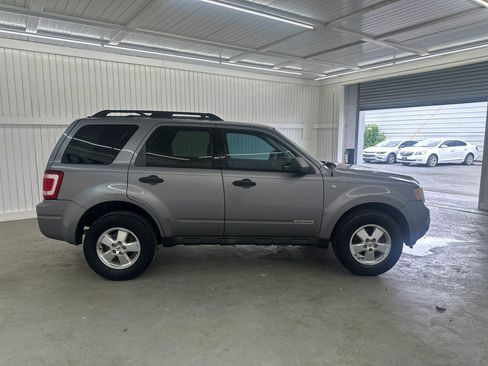 Used 2008 Ford Escape XLT image 5
