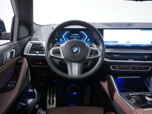 Used 2024 BMW X6 xDrive40i w/ Executive Package image 11
