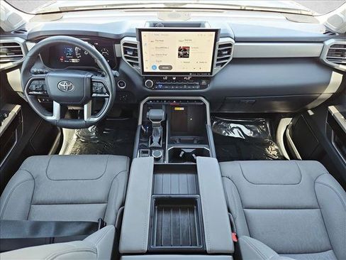 Used 2024 Toyota Tundra Limited AWD/4WD image 24