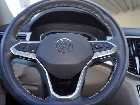 Used 2022 Volkswagen Atlas SE image 22