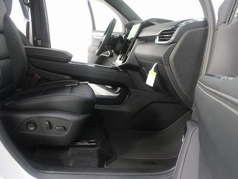 New 2026 GMC Acadia Elevation w/ Elevation Premium Package image 25